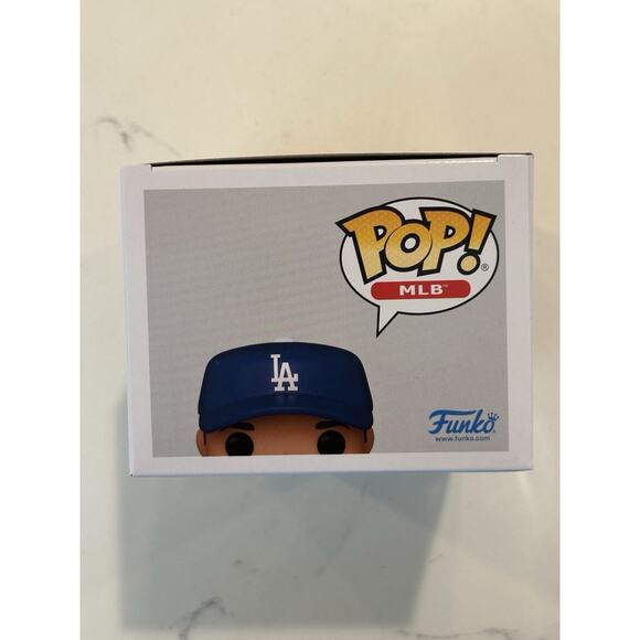 Funko Pop! MLB Shohei Ohtani #105 Funko Exclusive Dodgers pitching #3 - Picture 6 of 7